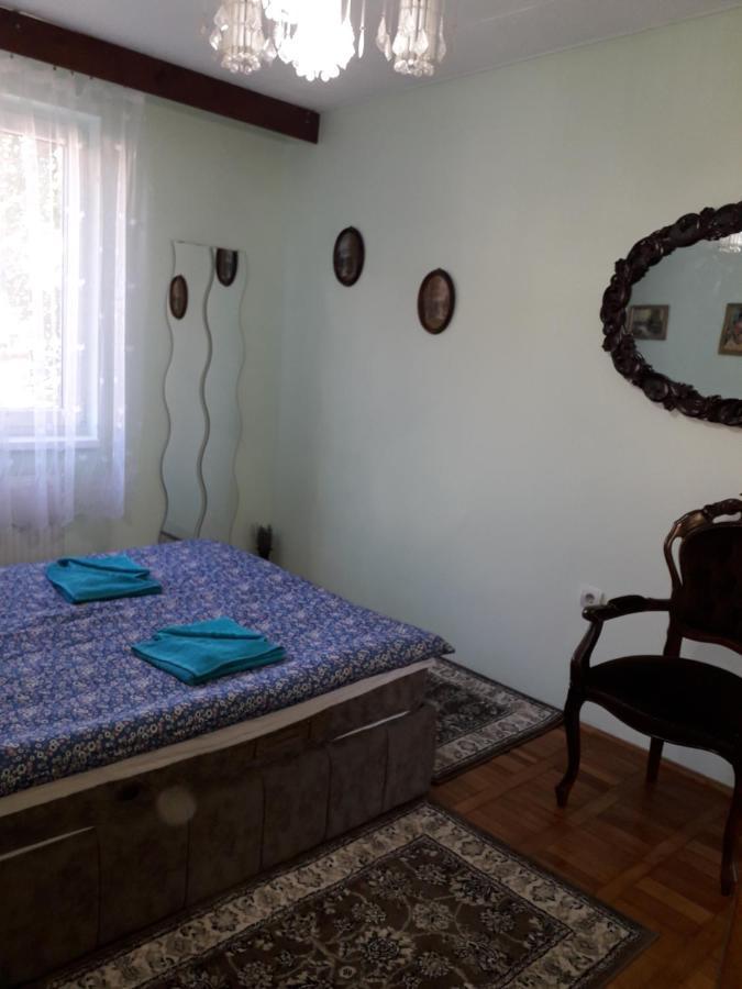 Cozy, Central 1-Bedroom Apartment In Timisoara, Romania Eksteriør bilde